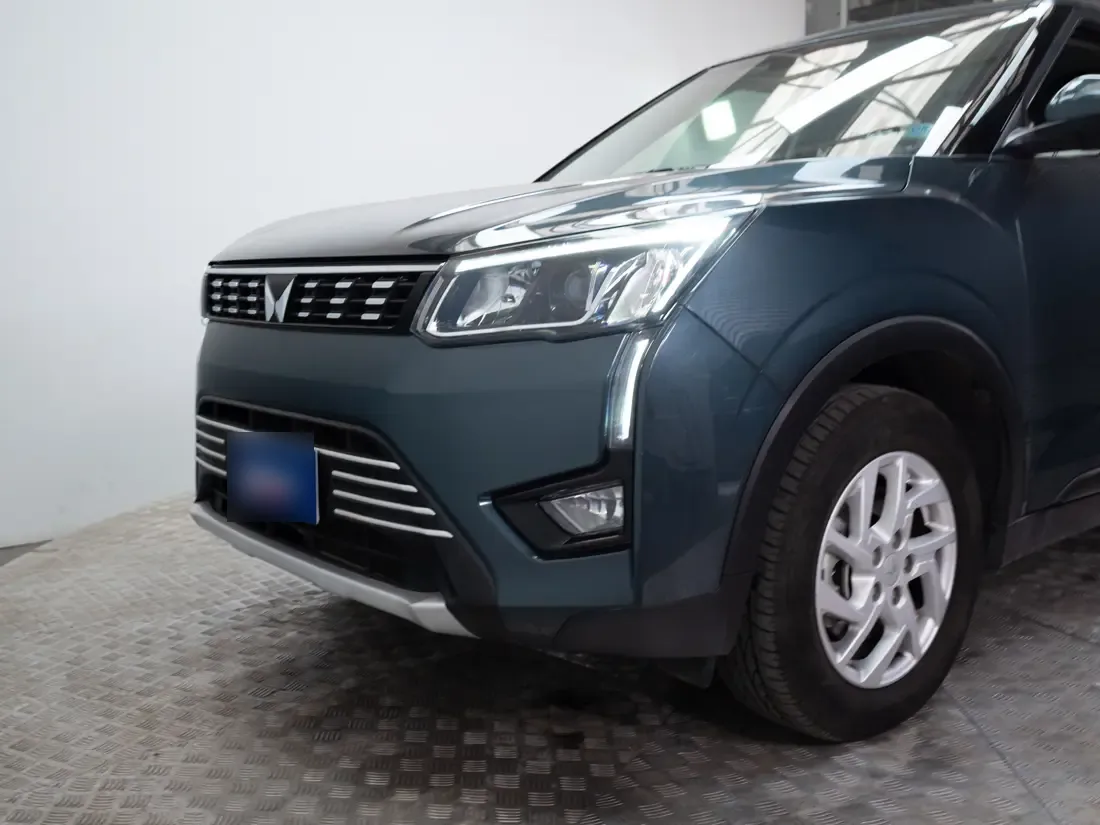 Mahindra Xuv300 1.2 Comfort Mt año 2024