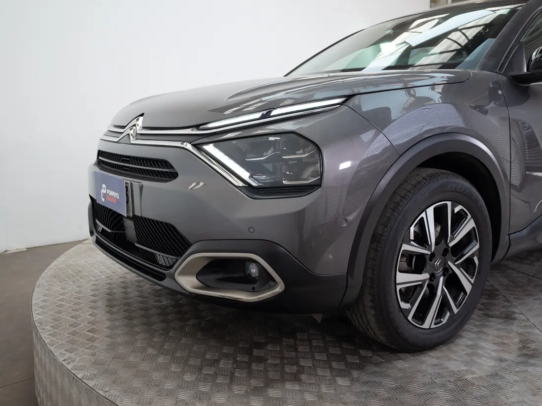 Citroen C4 1.2 Puretech 130 S&amp;s Eat8 Shine At año 2022