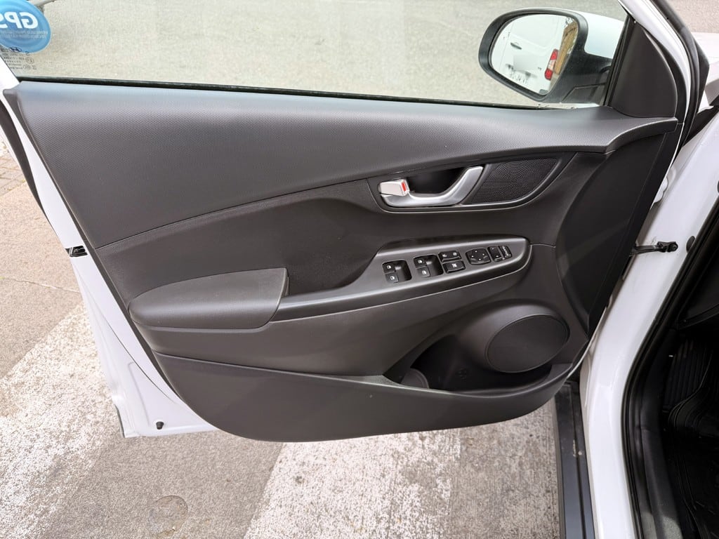 Hyundai Kona Os Aut año 2023