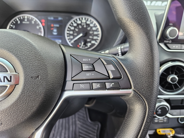 Nissan Sentra 2.0 Sense Mt año 2024