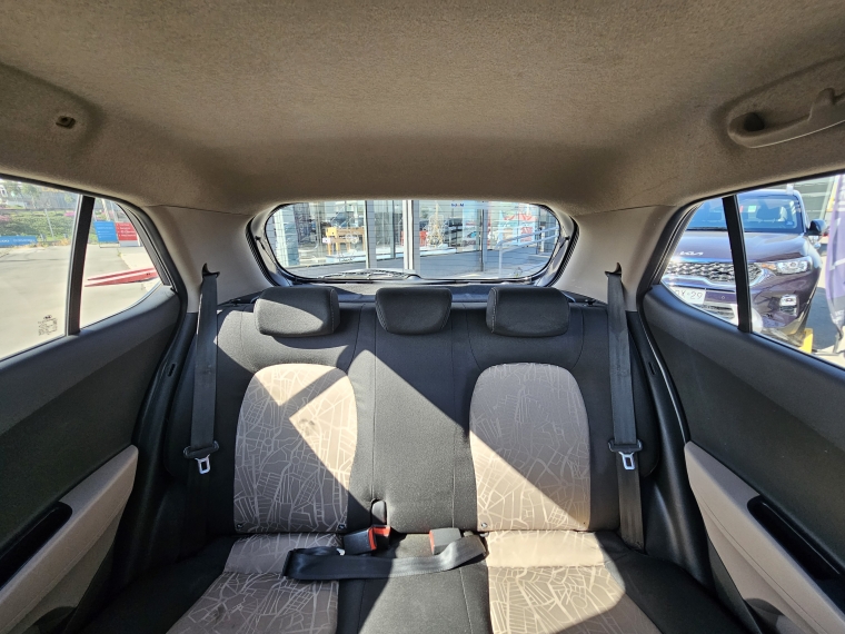 Hyundai I-10 Sdn Mt Gl 2ab Ac Pe 1.2 año 2018