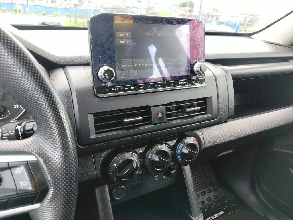 Mitsubishi L200 Katana Xrt año 2024