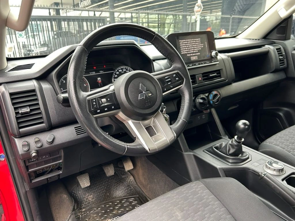 Mitsubishi L200 Katana Xrt 4x4 2.4 año 2024
