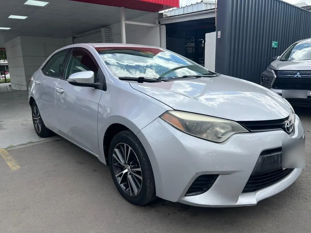 Toyota Corolla Gl 1.8 año 2016