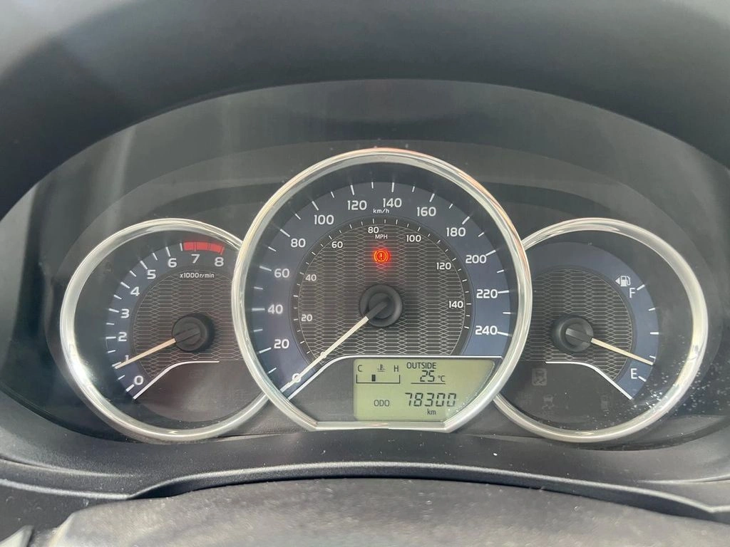 Toyota Corolla Gl 1.8 año 2016