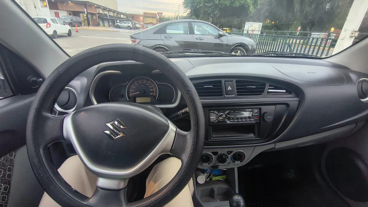 SUZUKI ALTO 1.0 K10 Glx 2ab My15 Mt año 2017