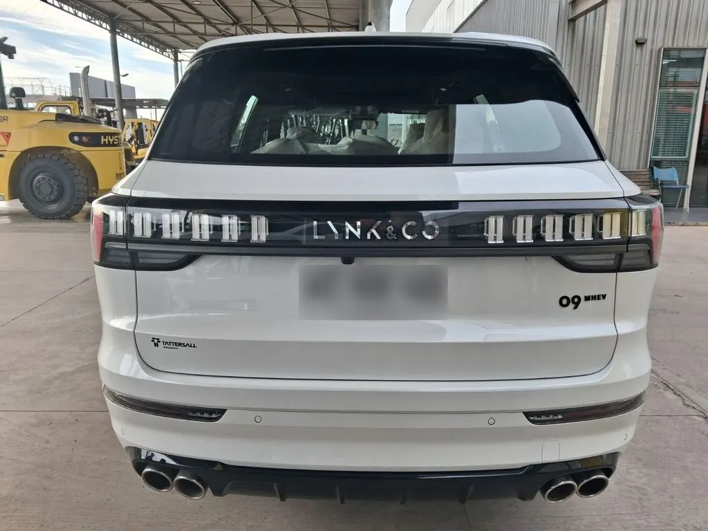 Lynk&Co 09 Halo año 2027