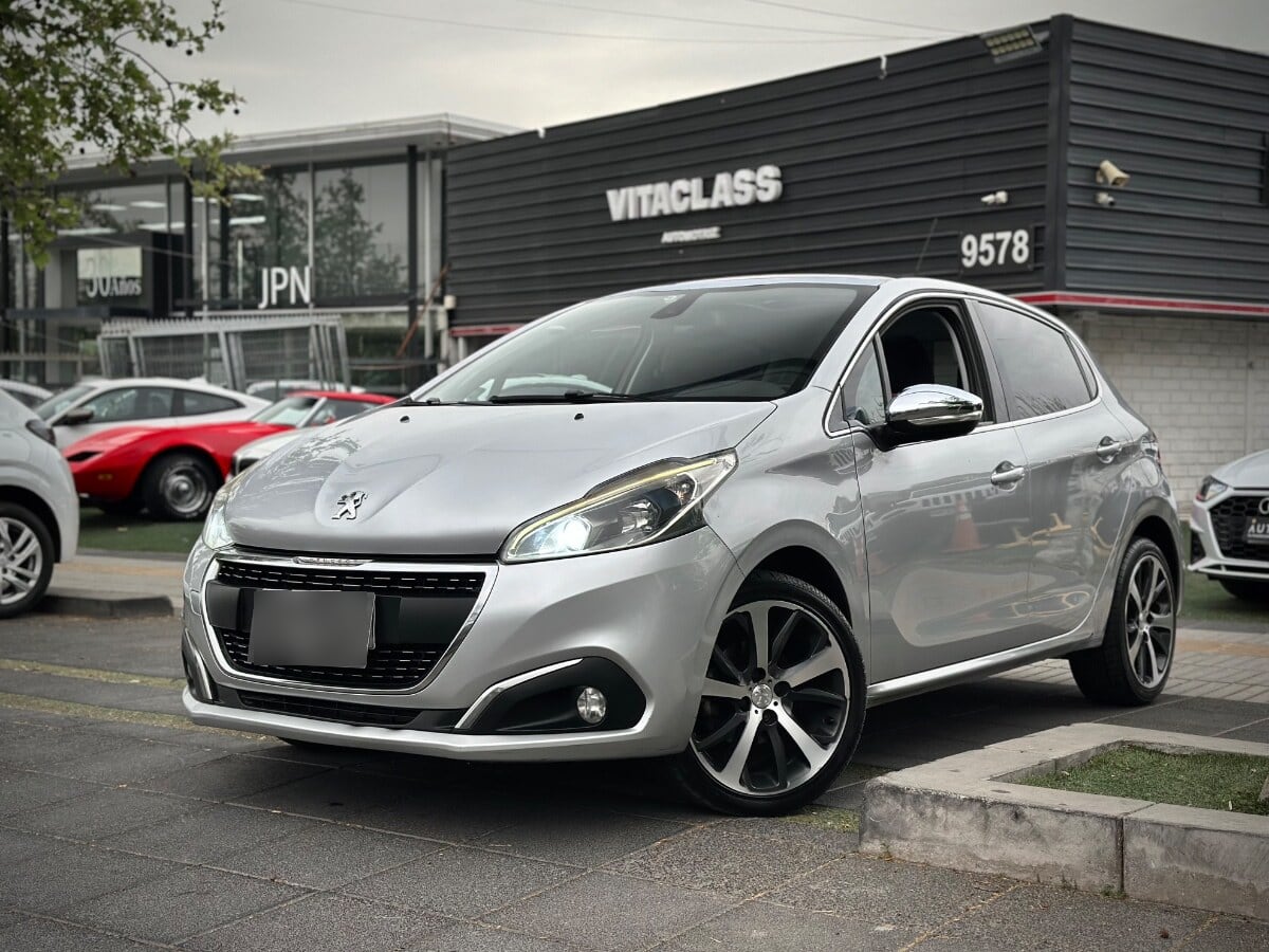 Peugeot 208 Bluehdi Allure Pack año 2019