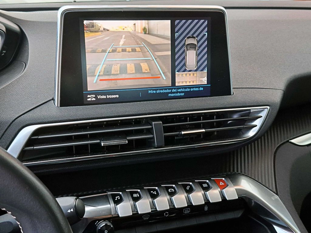 Peugeot 3008 Active año 2022