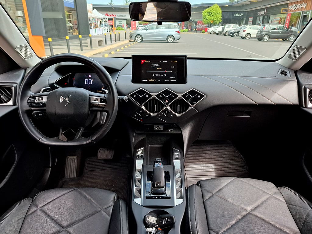 DS Automobiles 3 1.2 Crossback Puretech 4x2 155 8at 5p (correa Ok) año 2023