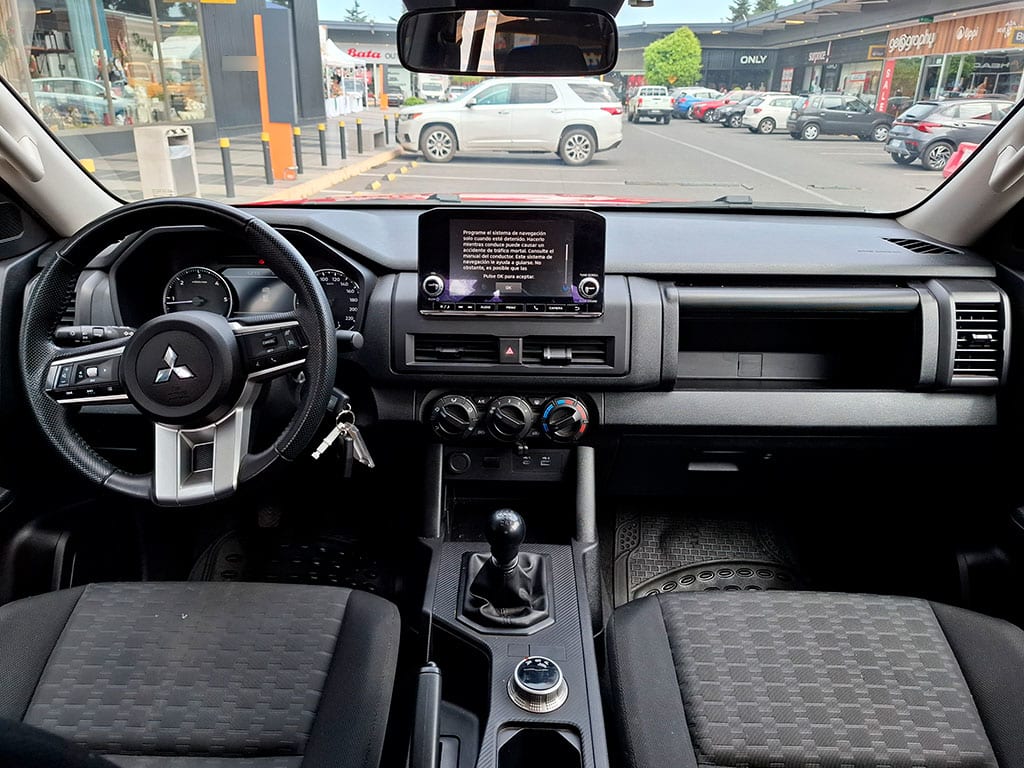 Mitsubishi L200 Katana Xrt 4x4 2.4 año 2024