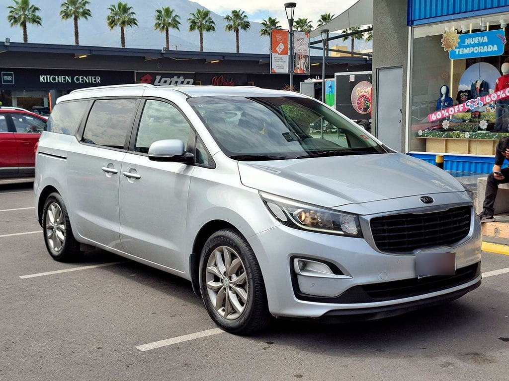 Kia Grand Carnival Ex 3.3 Aut año 2019