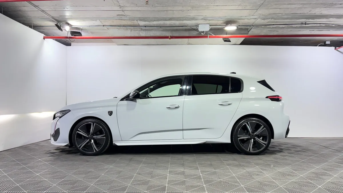 Peugeot 308 1.2 Gt Puretech 130 At año 2024