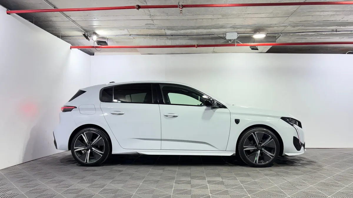 Peugeot 308 1.2 Gt Puretech 130 At año 2024