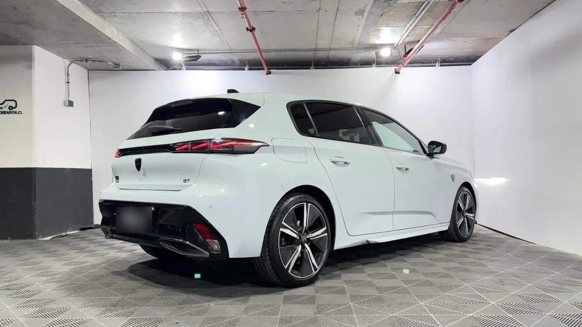 Peugeot 308 1.2 Gt Puretech 130 At año 2024