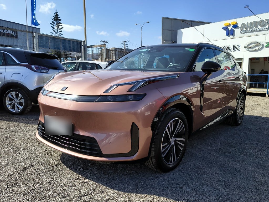 Lynk&Co 08 1.5 Hibrido 4x2 T/a Halo año 2026