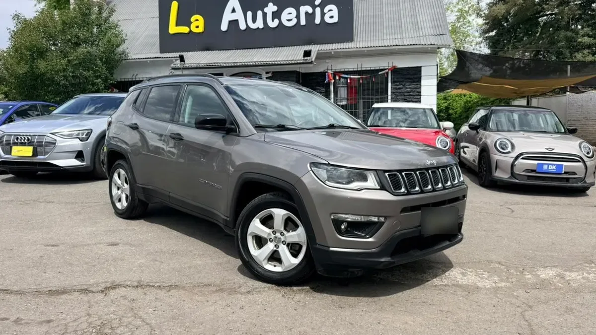 Jeep Compass Sport 2.4 Aut año 2018