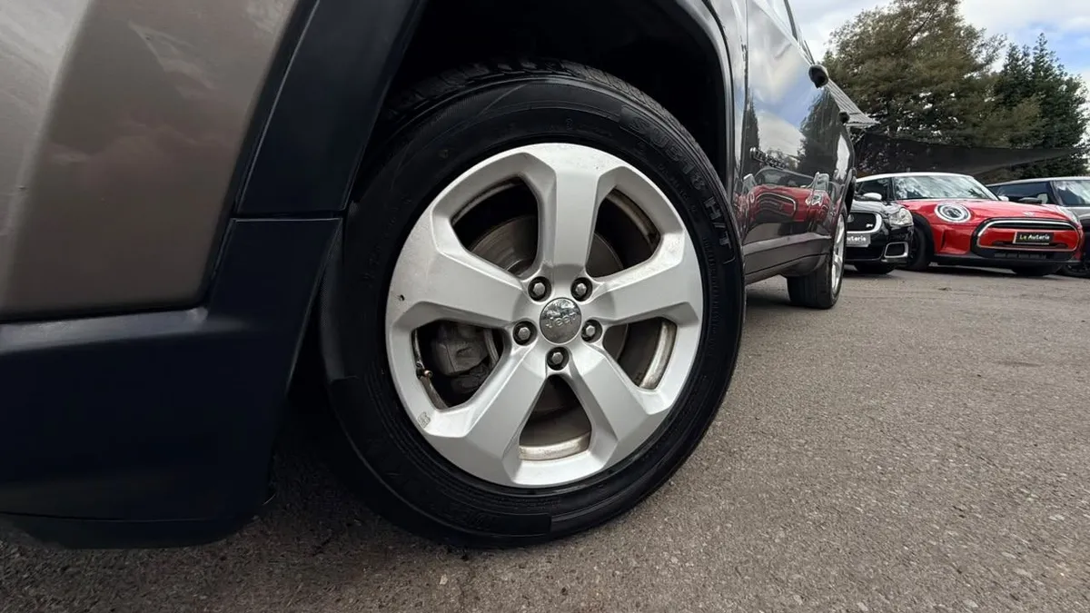 Jeep Compass Sport 2.4 Aut año 2018