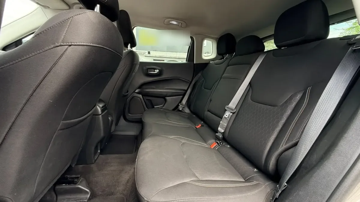 Jeep Compass Sport 2.4 Aut año 2018