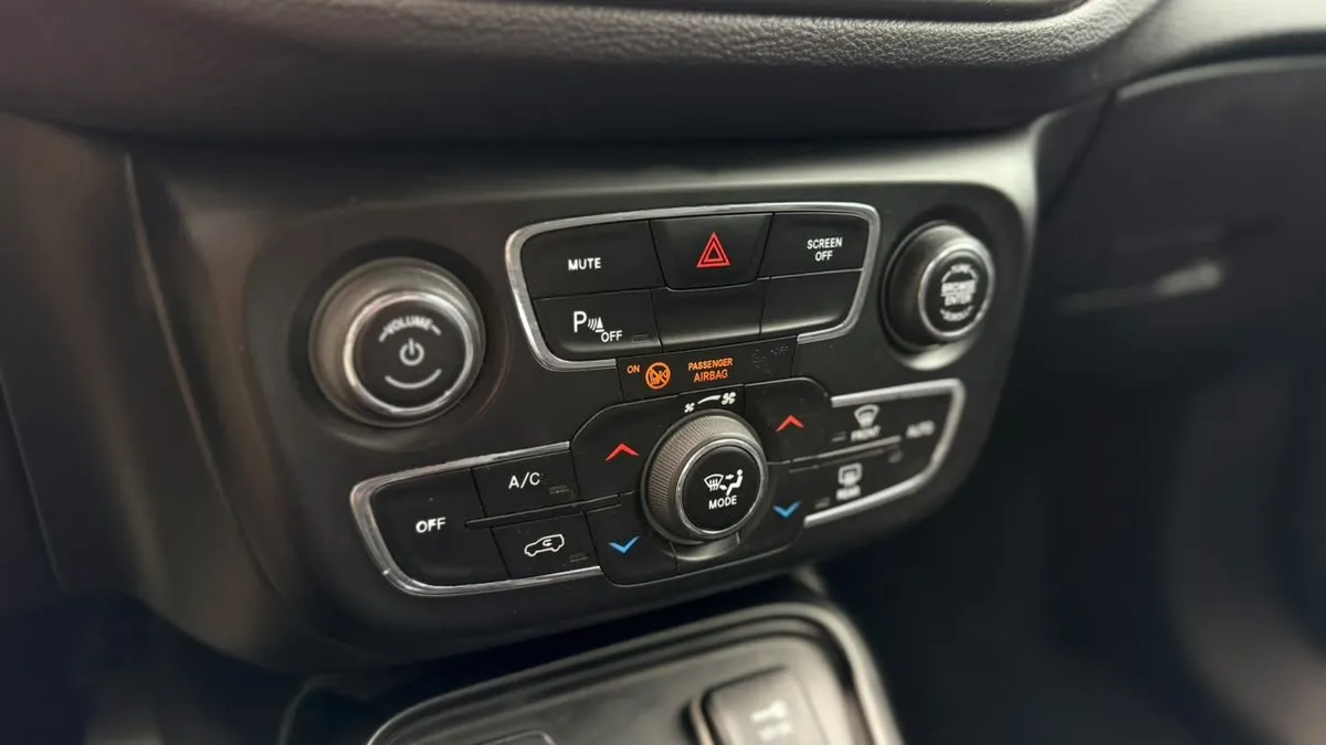 Jeep Compass Sport 2.4 Aut año 2018