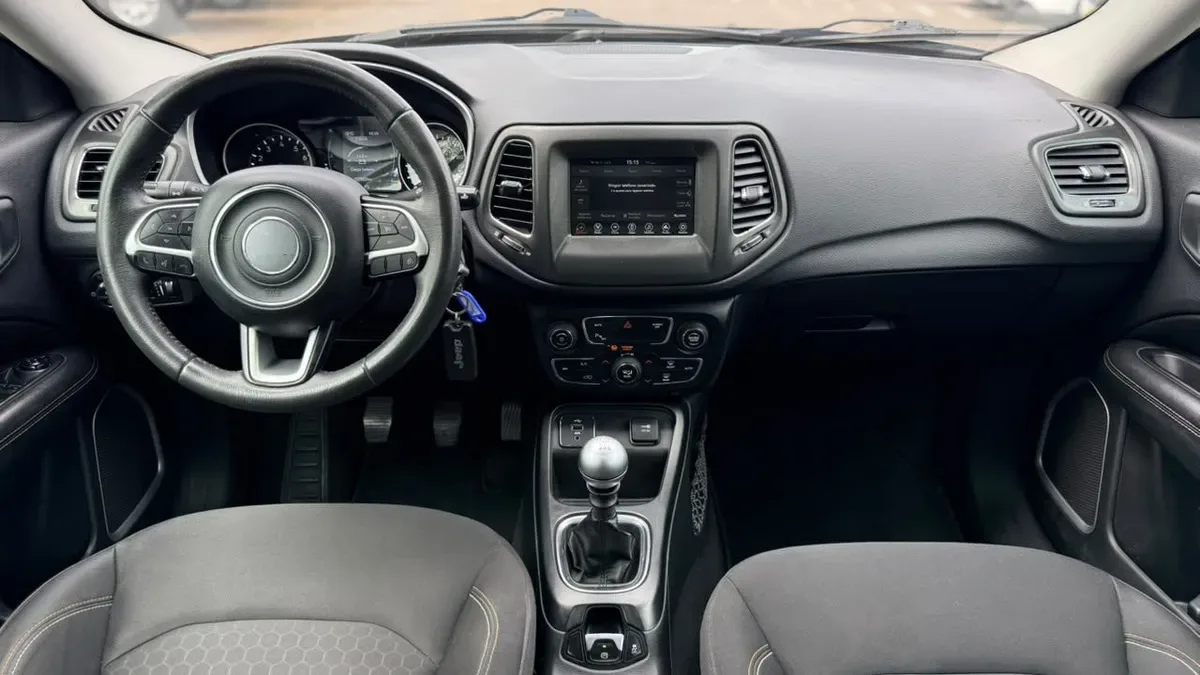 Jeep Compass Sport 2.4 Aut año 2018