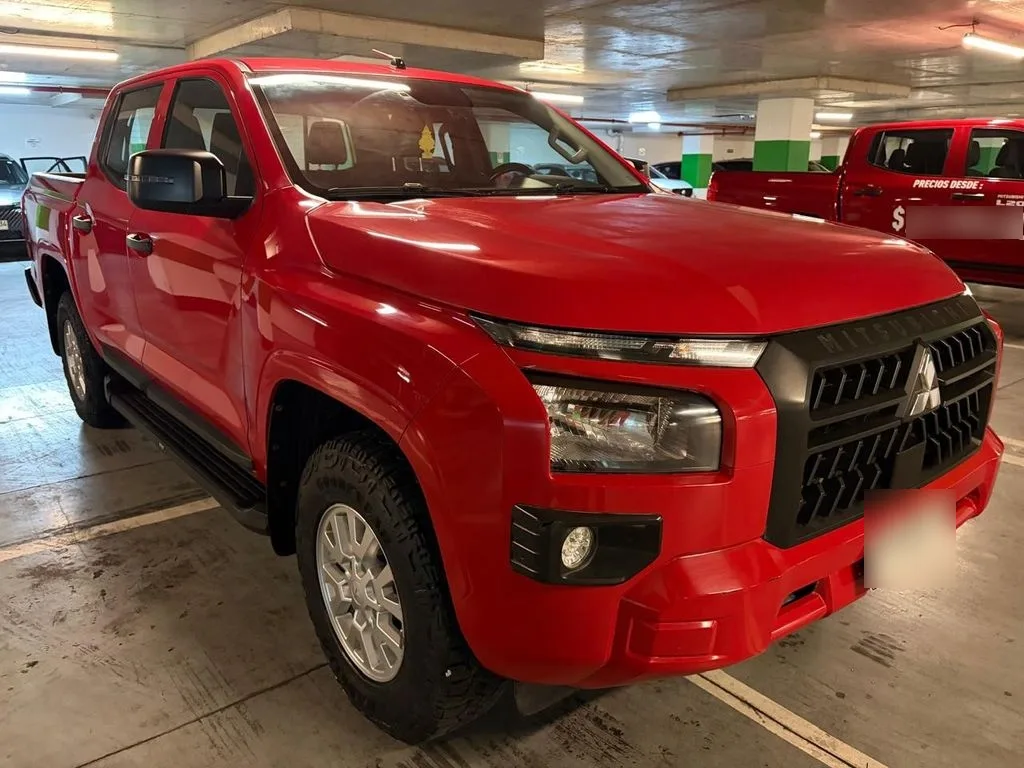 Mitsubishi L200 Katana Xrt 4x4 2.4 año 2024