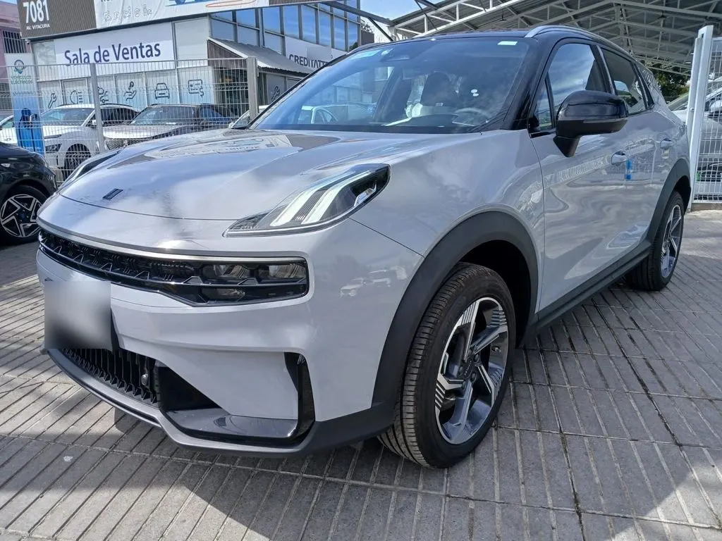 Lynk&Co 06 06 1.5t At Halo año 2027