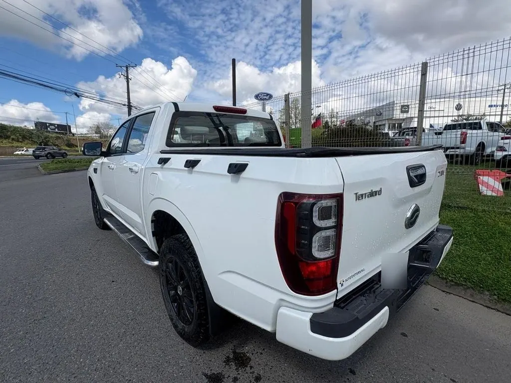 ZX Auto Terralord Dlx 4x2 Diesel año 2023