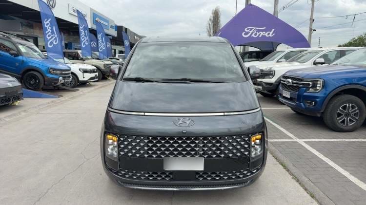 Hyundai Staria 2.2 Us4 Mb Luxury Crdi Diesel 4wd 9p At 5p año 2022