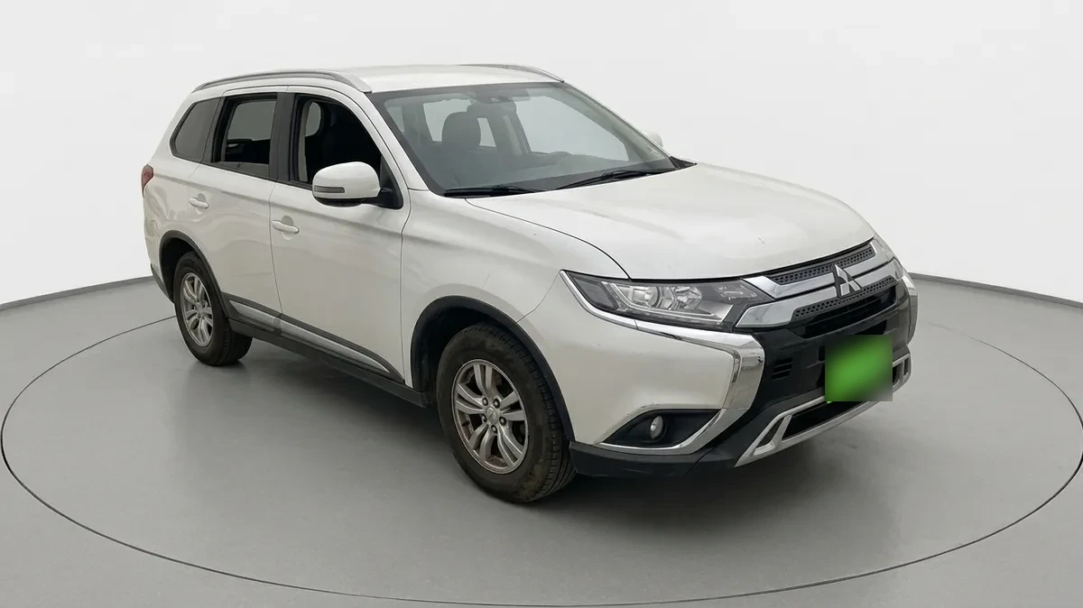 Mitsubishi Outlander 2.0 4x2 Mt 5p año 2019