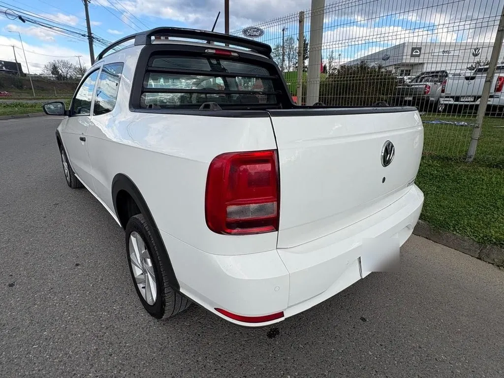 Volkswagen Saveiro 1.6 Mt año 2023