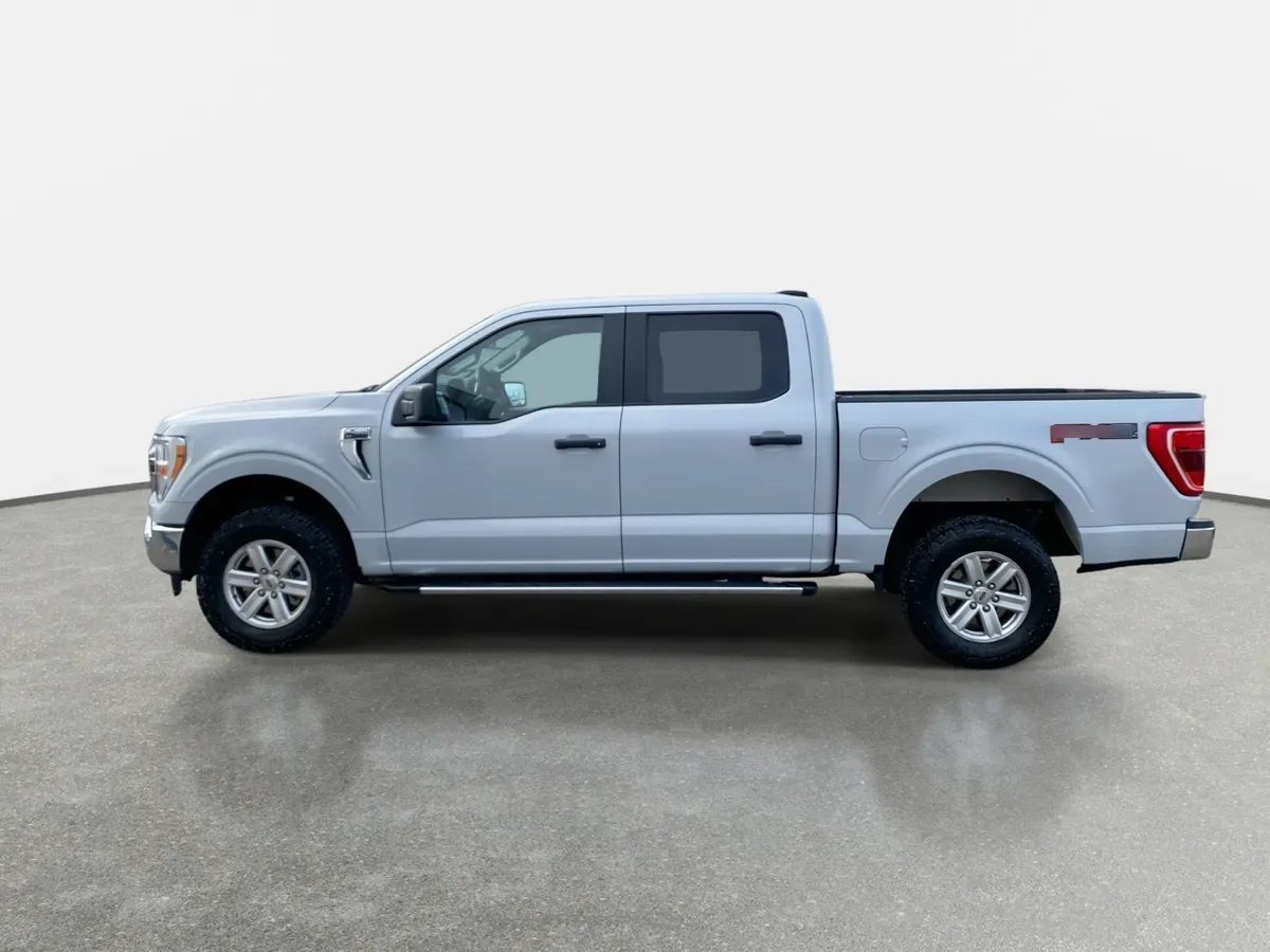 Ford F-150 3.3 Xlt Cc Dob. Cab. 4x2 At 4p año 2022
