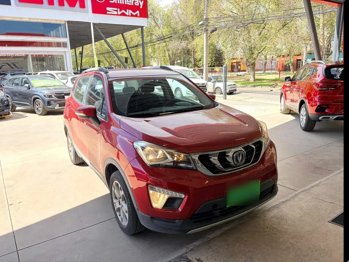Changan Cs15 1.5 Comfort 4x2 Mt 5p año 2022