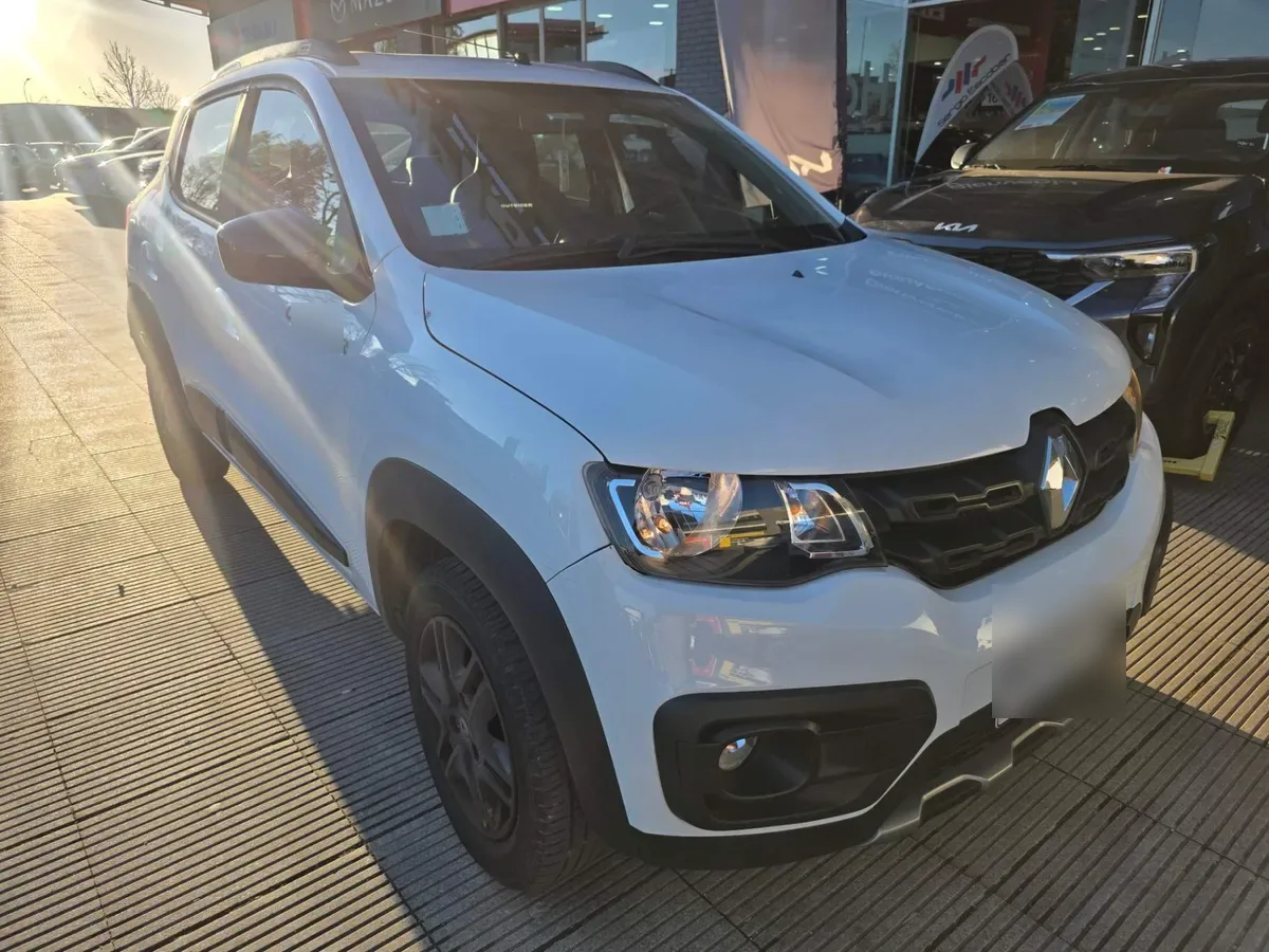 Renault Kwid 1.0 Outsider 4x2 Hb Mt 5p año 2021