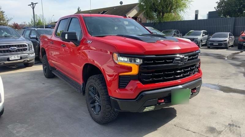 Chevrolet Silverado 5.3 Lt Trail Boss Z71 4x4 At 4p año 2024