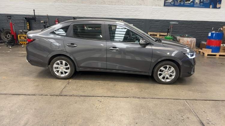 Chevrolet Sail 1.5 Nb Ltz R 4x2 Sdn Mt 4p año 2024