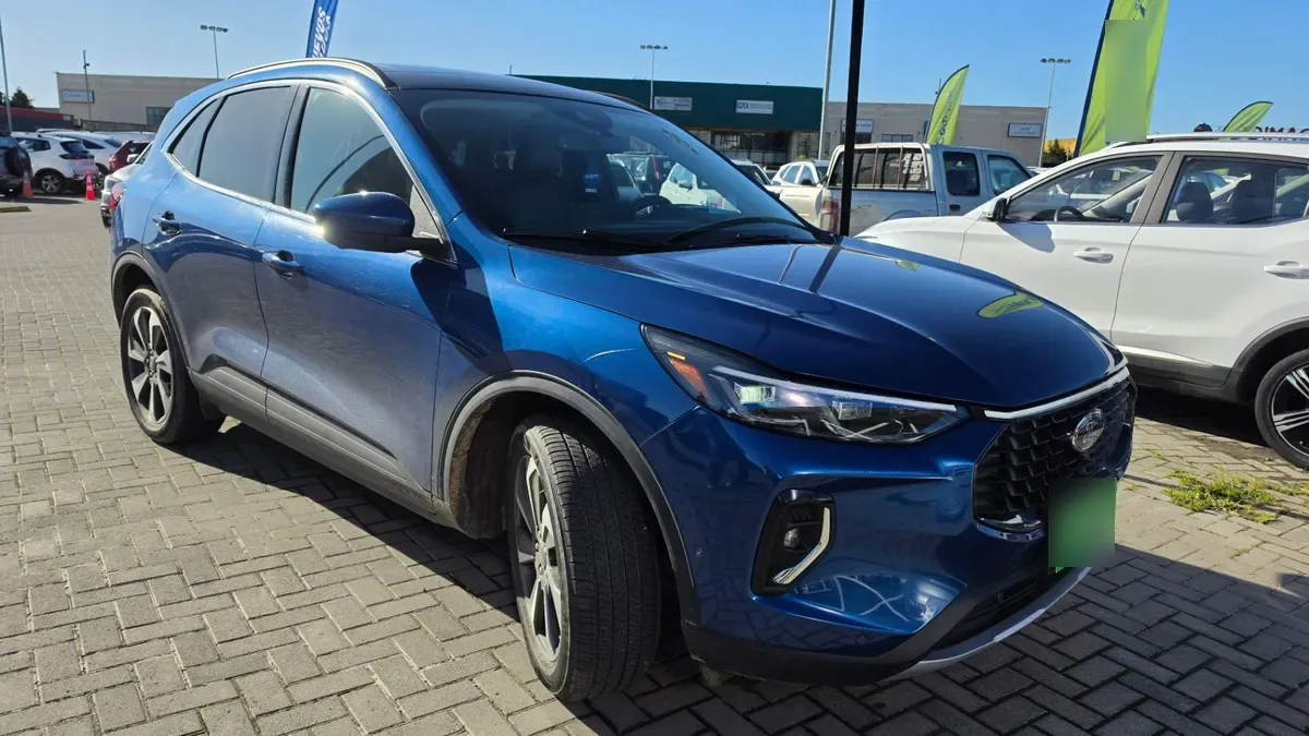 Ford Escape 2.5 Platinum Fhev Hybrid Awd At 5p año 2024