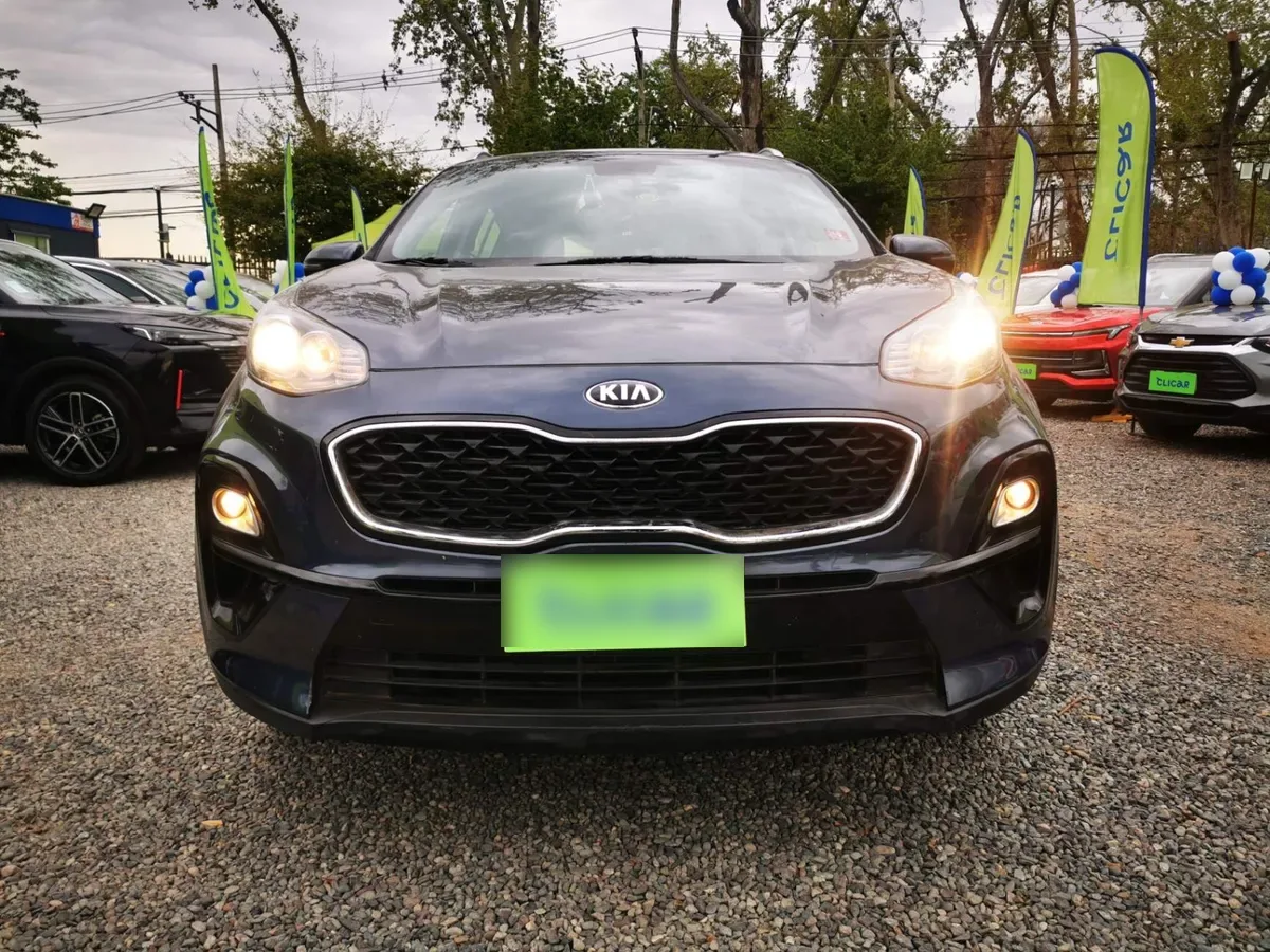 Kia Sportage 2.0 Lx 2wd 6at 5p año 2021