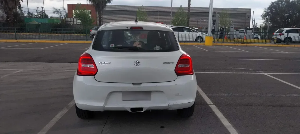 Suzuki Swift 1.2 Gls 4x2 Ac Mt 5p año 2019