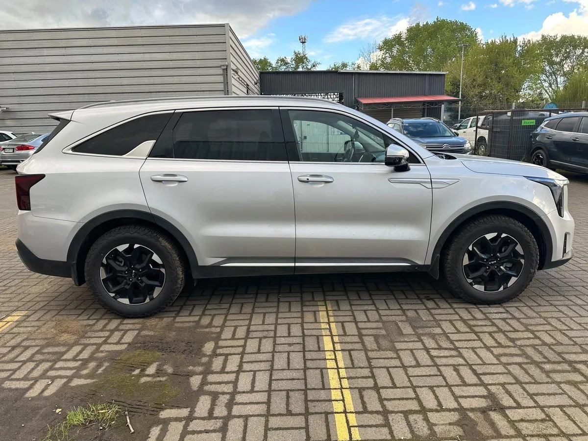 Kia Sorento 2.2 Ex Diesel 4wd Dct At8 5p año 2024