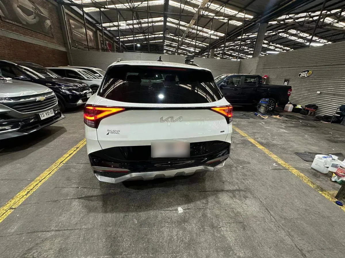 Kia Sportage 2.0 Ex Dies Awd 8at 5p año 2024
