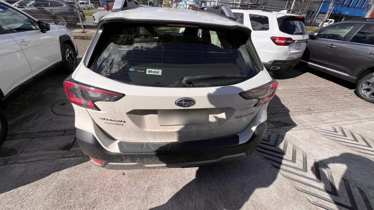 Subaru Outback 2.5i Touring Awd Cvt At 5p año 2024