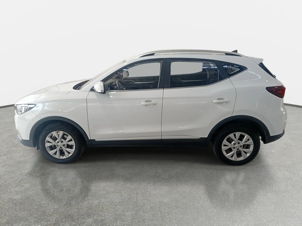 MG Mg Zs 1.5 Std 4x2 Mt 5p año 2023