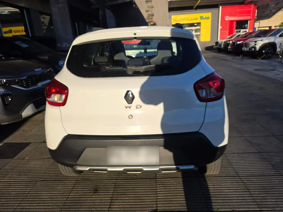 Renault Kwid 1.0 Outsider 4x2 Hb Mt 5p año 2021