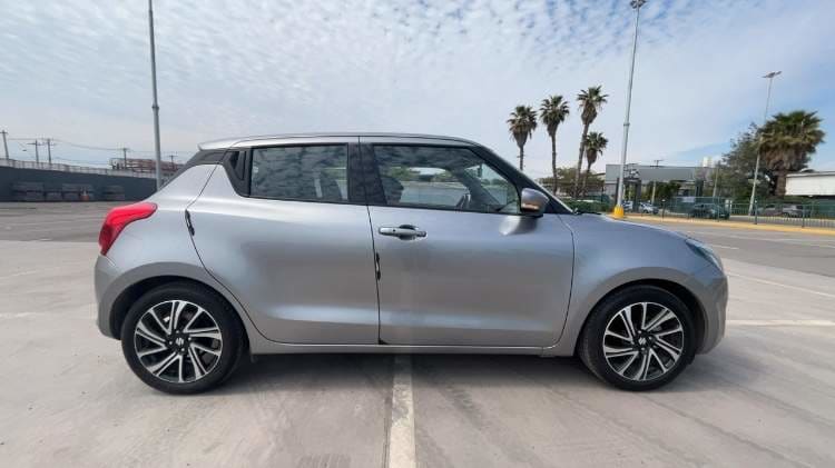 Suzuki Swift 1.2 Glx Plus 4x2 Hb Mt 5p año 2024