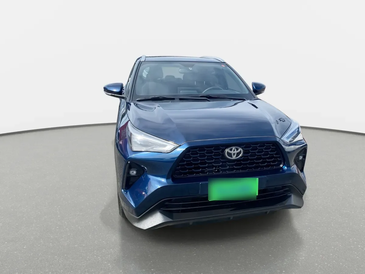 Toyota Yaris Cross 1.5 Xi 4x2 Cvt At 5p año 2025