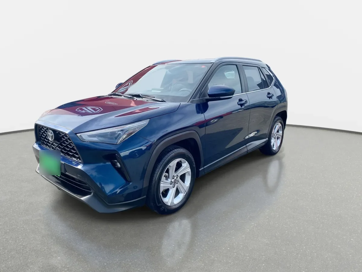 Toyota Yaris Cross 1.5 Xi 4x2 Cvt At 5p año 2025
