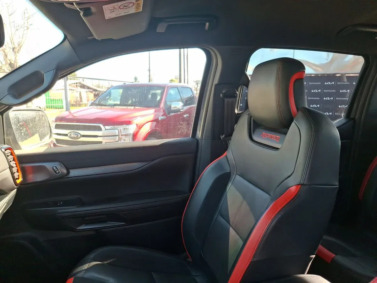 Ford Ranger 3.0t Raptor 4x4 Dob. Cab. At 4p año 2025