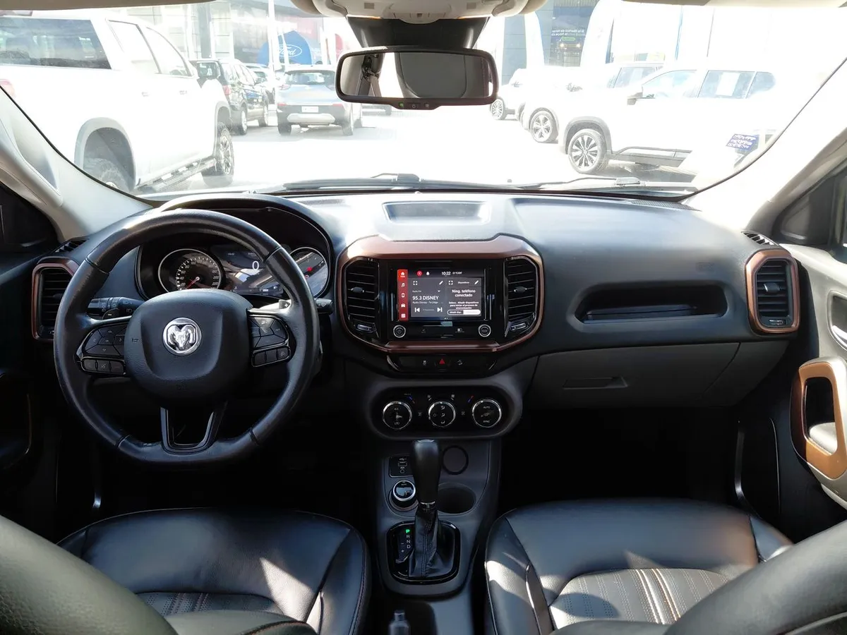 Ram 1000 2.0 Laramie 4x4 Dob. Cab. At 4p año 2021