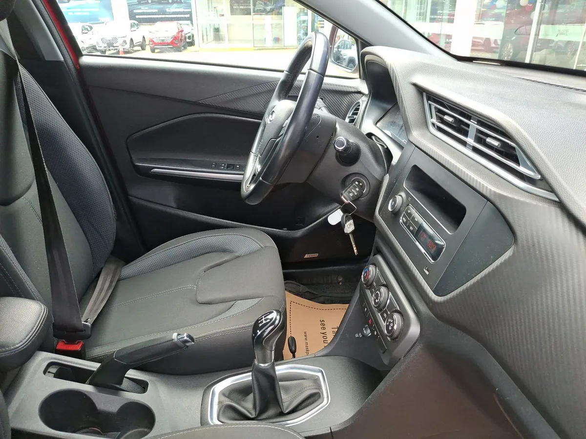 Chery Tiggo 2 1.5 Vvt Gl 4x2 Mt 5p año 2023